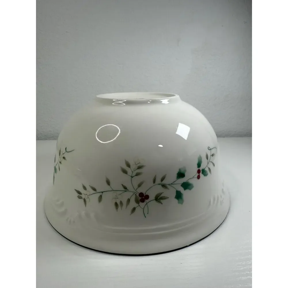 Pfaltzgraff smallest bowl